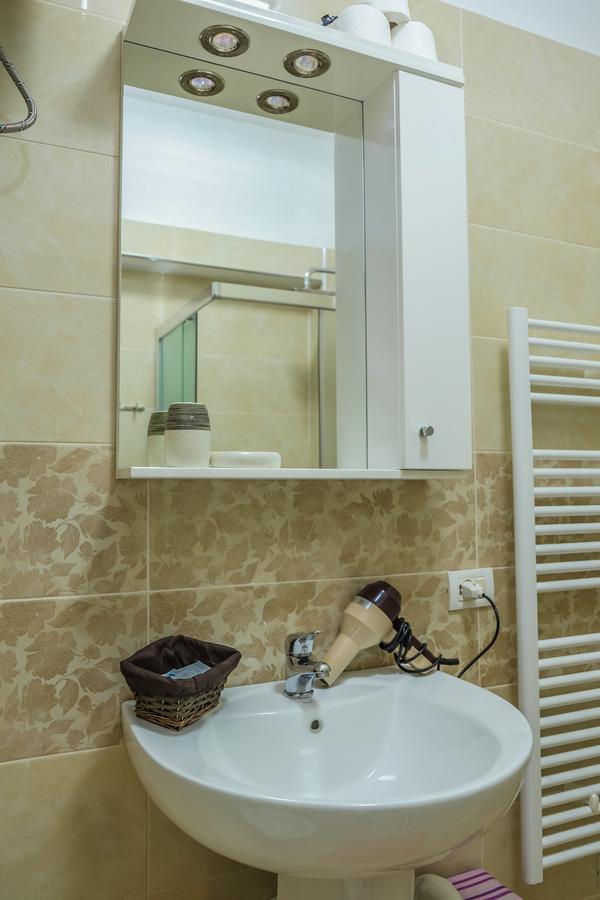 Ariadnes Apartments Tiranë Ngoại thất bức ảnh